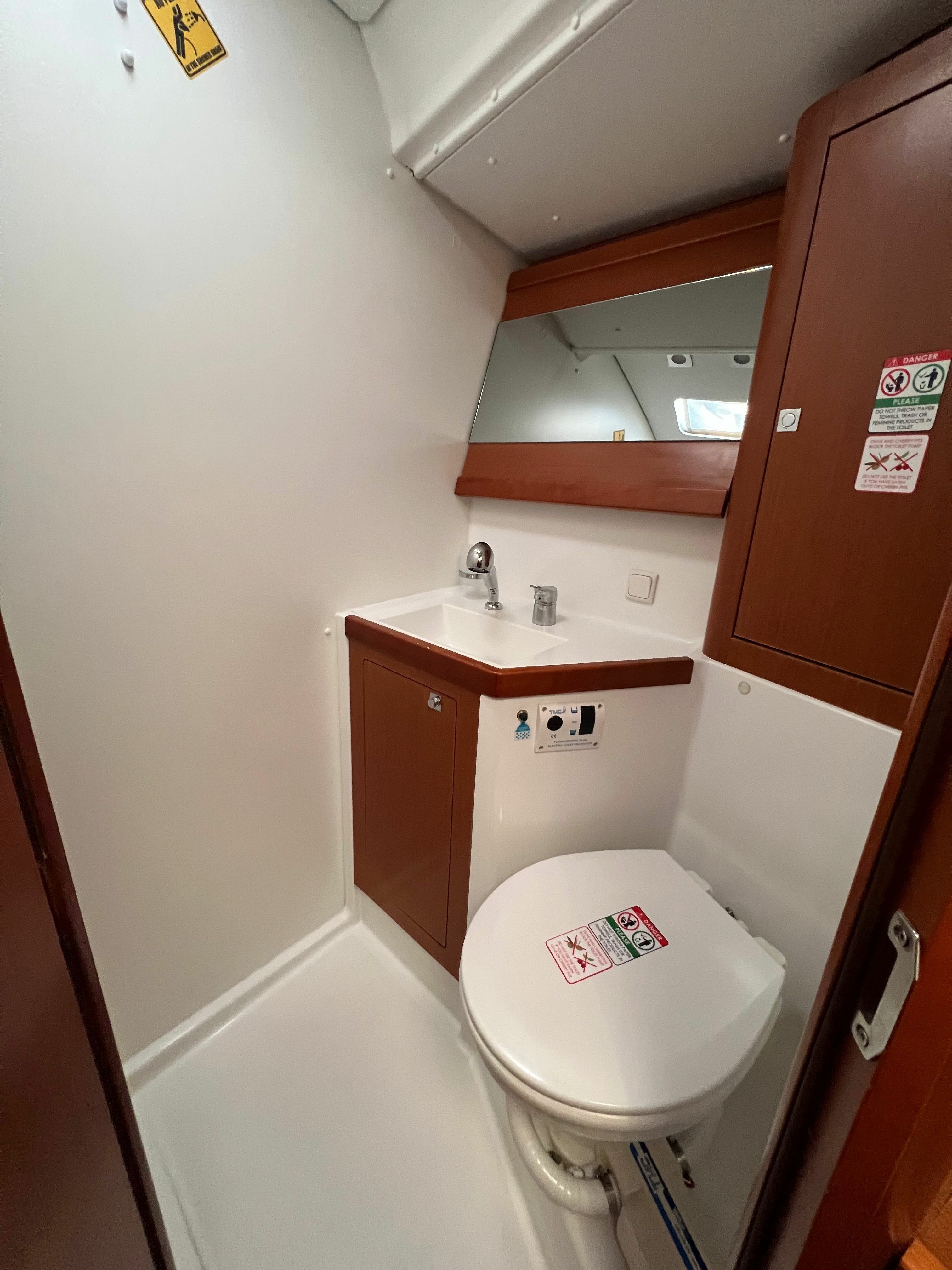 Beneteau Oceanis 48 | Skiron