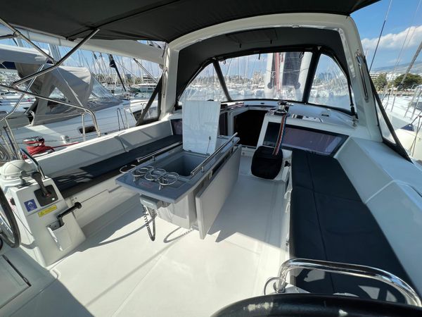 Beneteau Oceanis 48 | Skiron