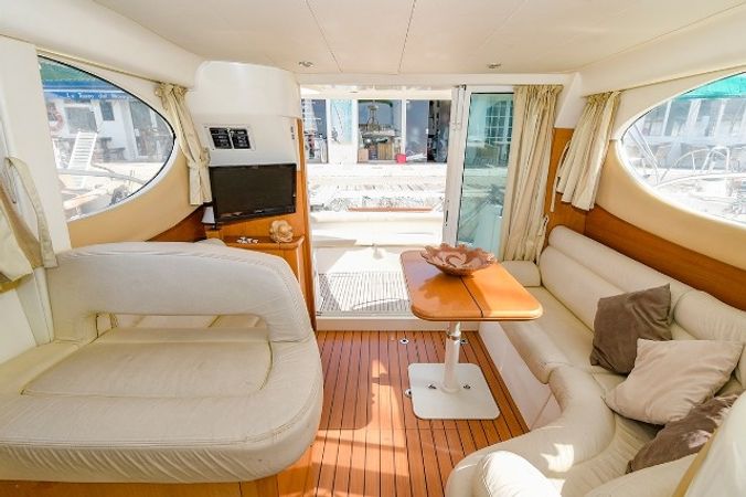 Jeanneau Prestige 32 | Kazan 1