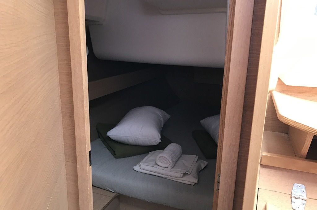 Dufour 382 | Prince Folegandros