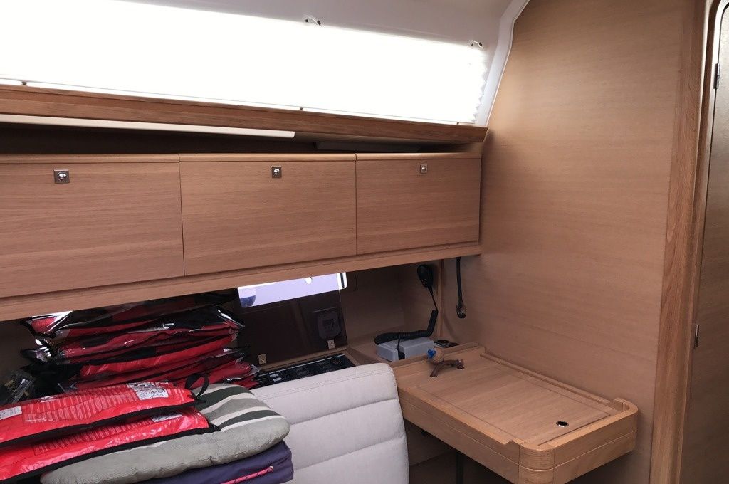 Dufour 382 | Prince Folegandros