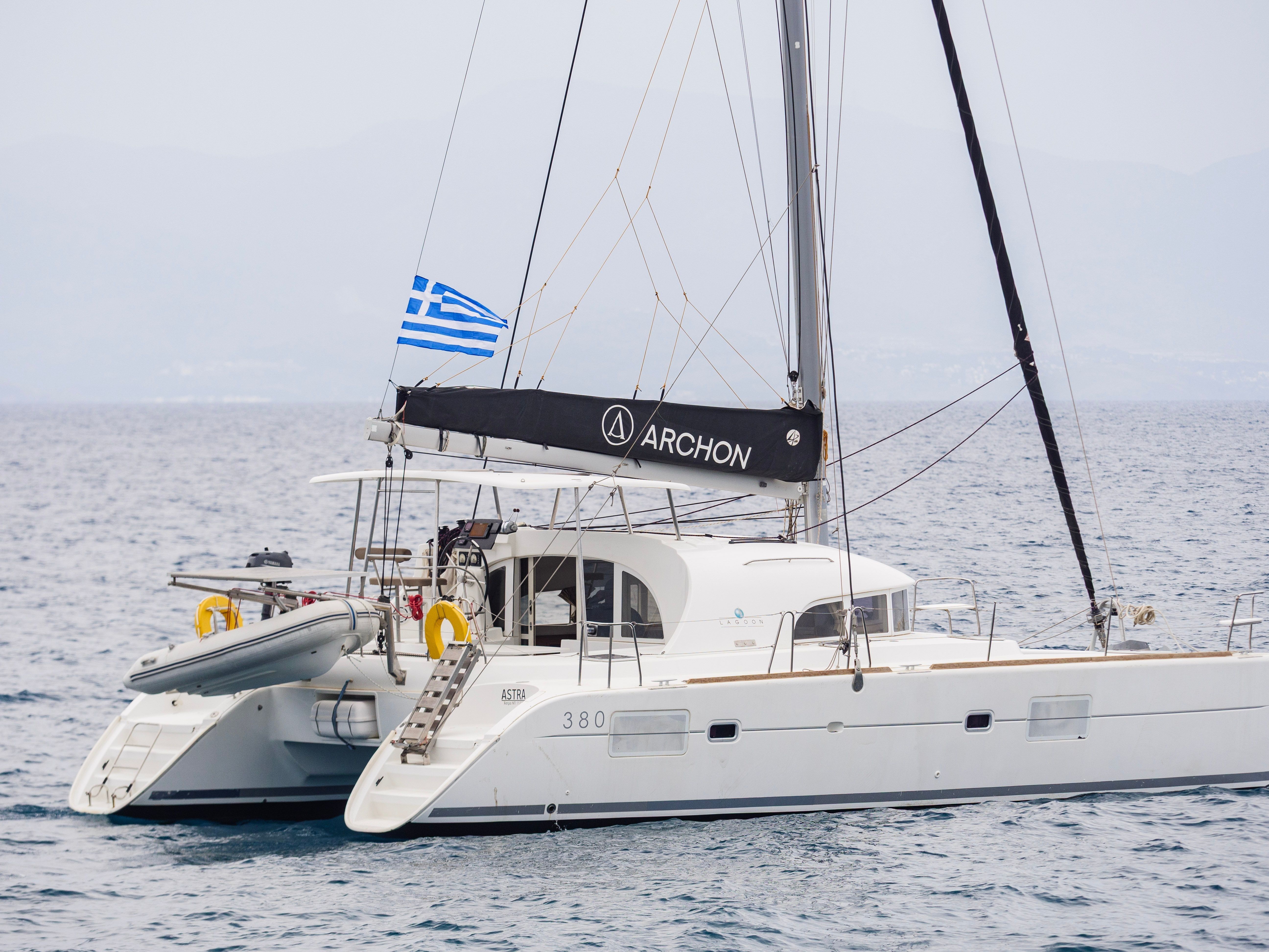 Lagoon 380 S2 | Astra