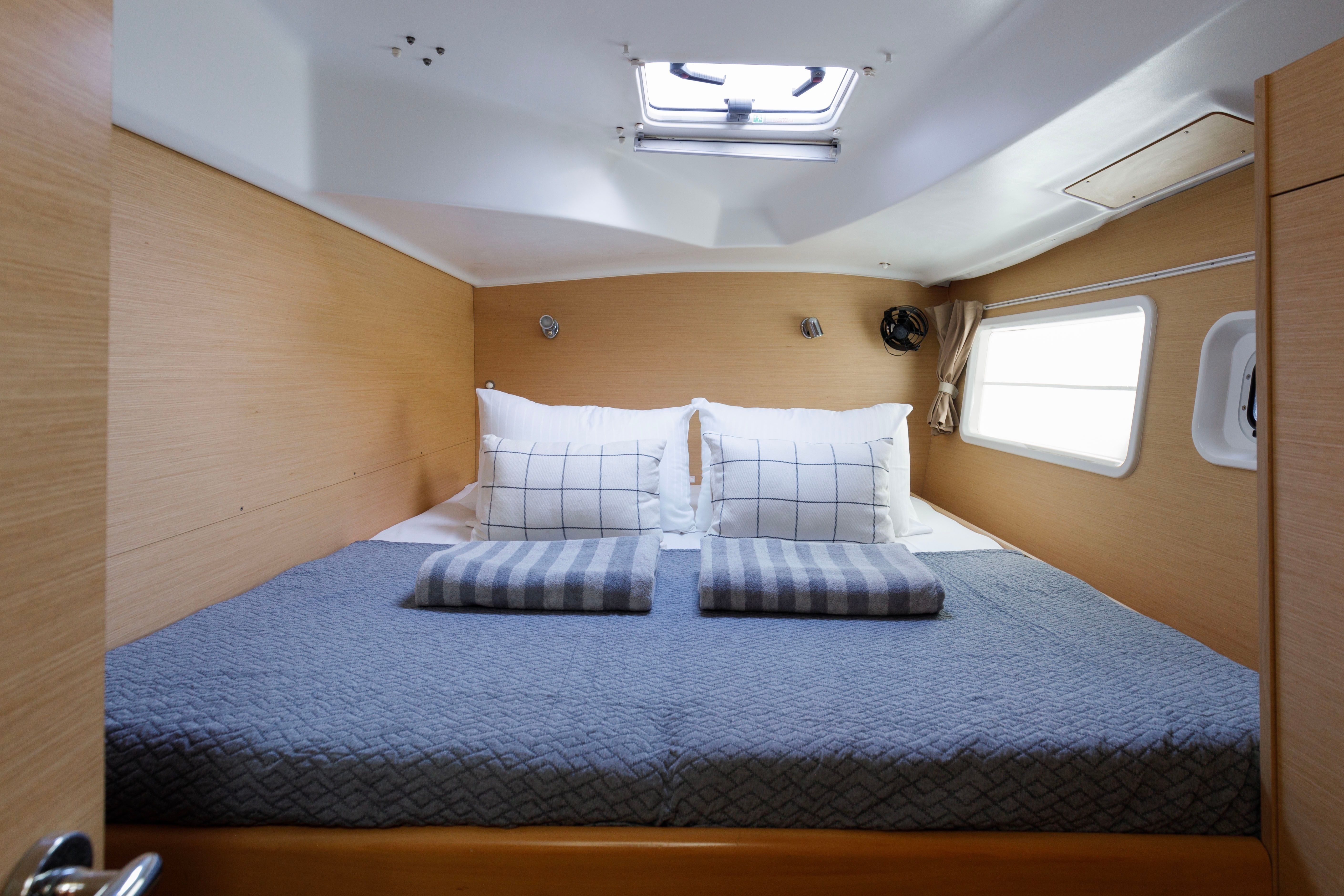 Lagoon 380 S2 | Astra