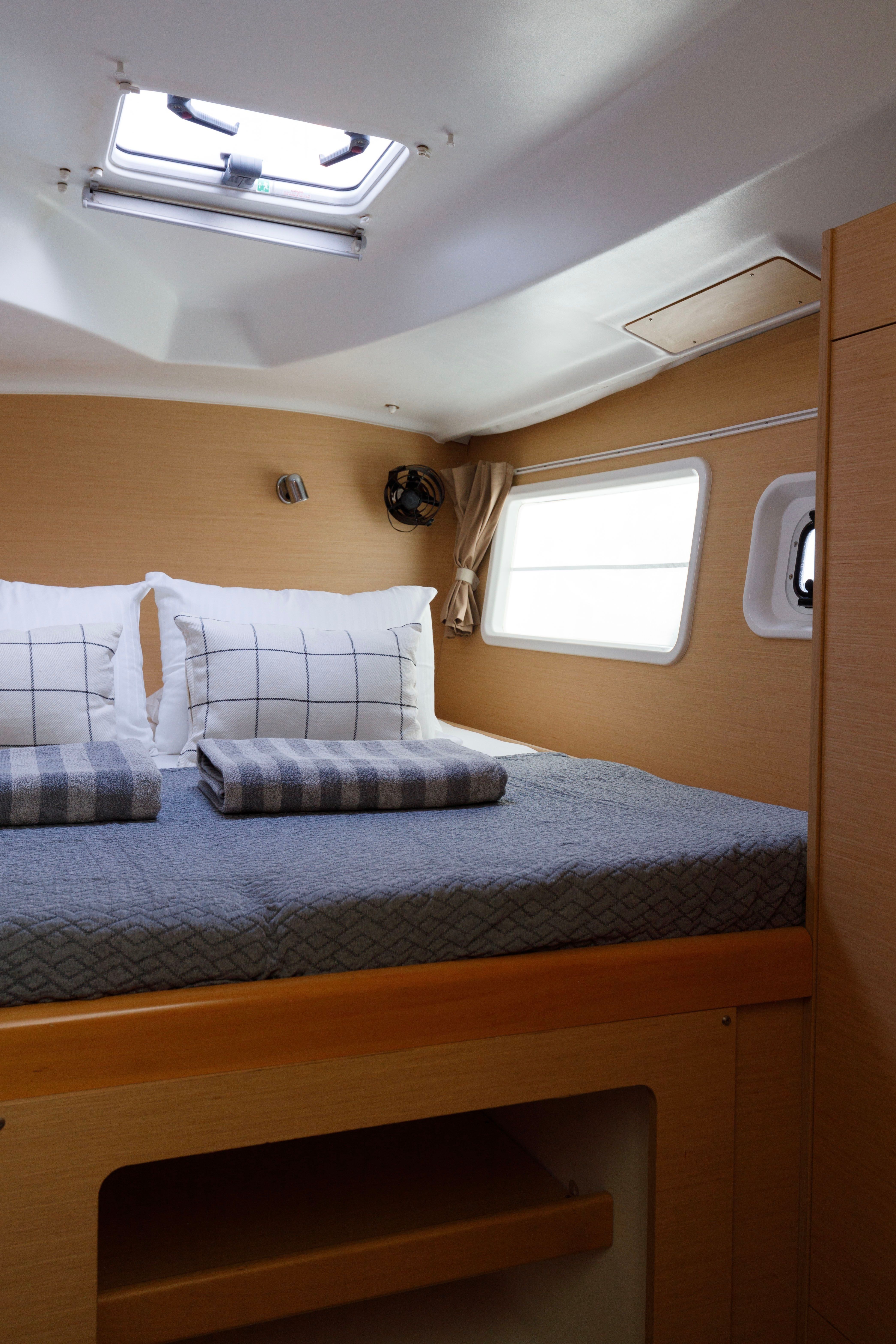 Lagoon 380 S2 | Astra