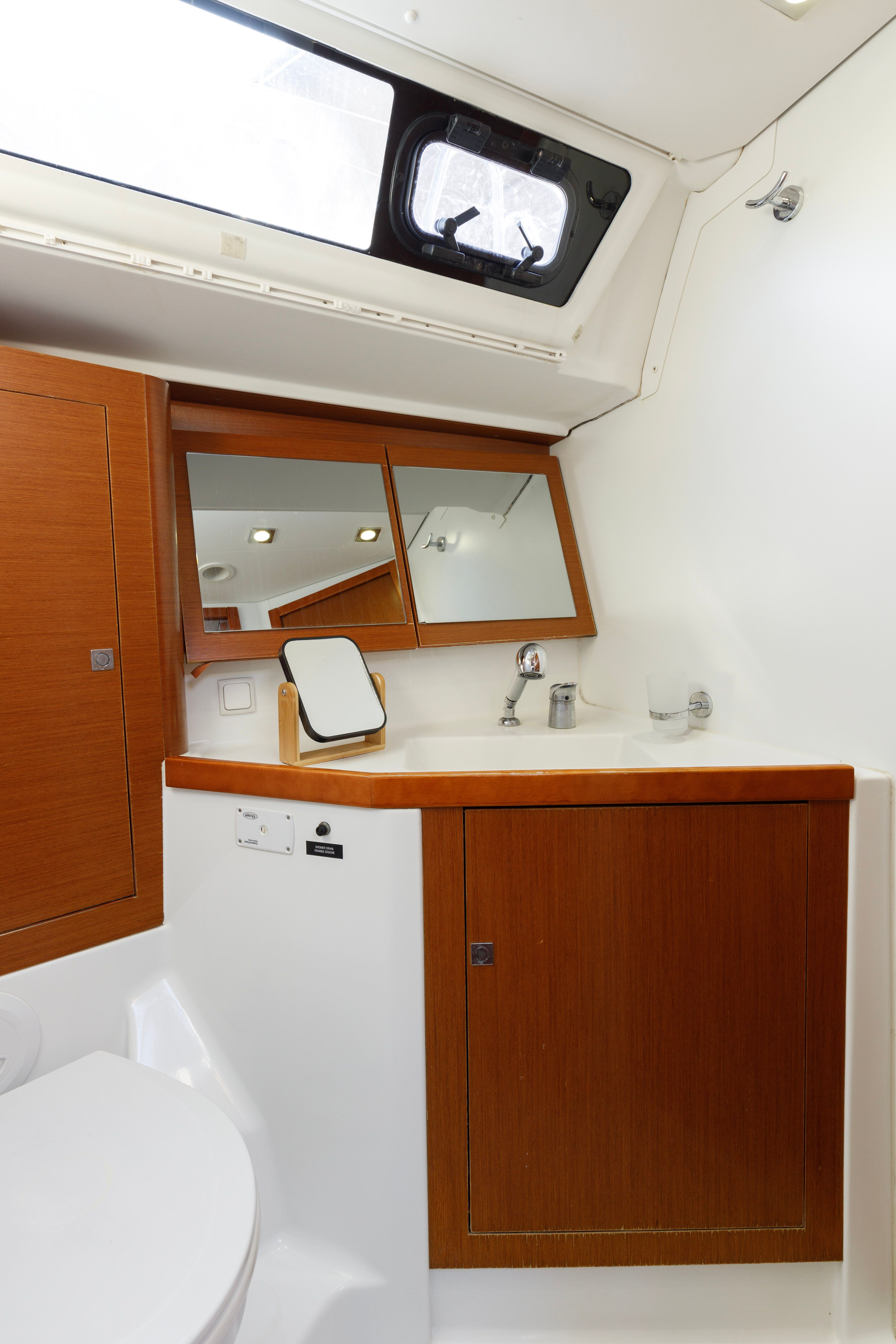 Beneteau Oceanis 45 | Stella