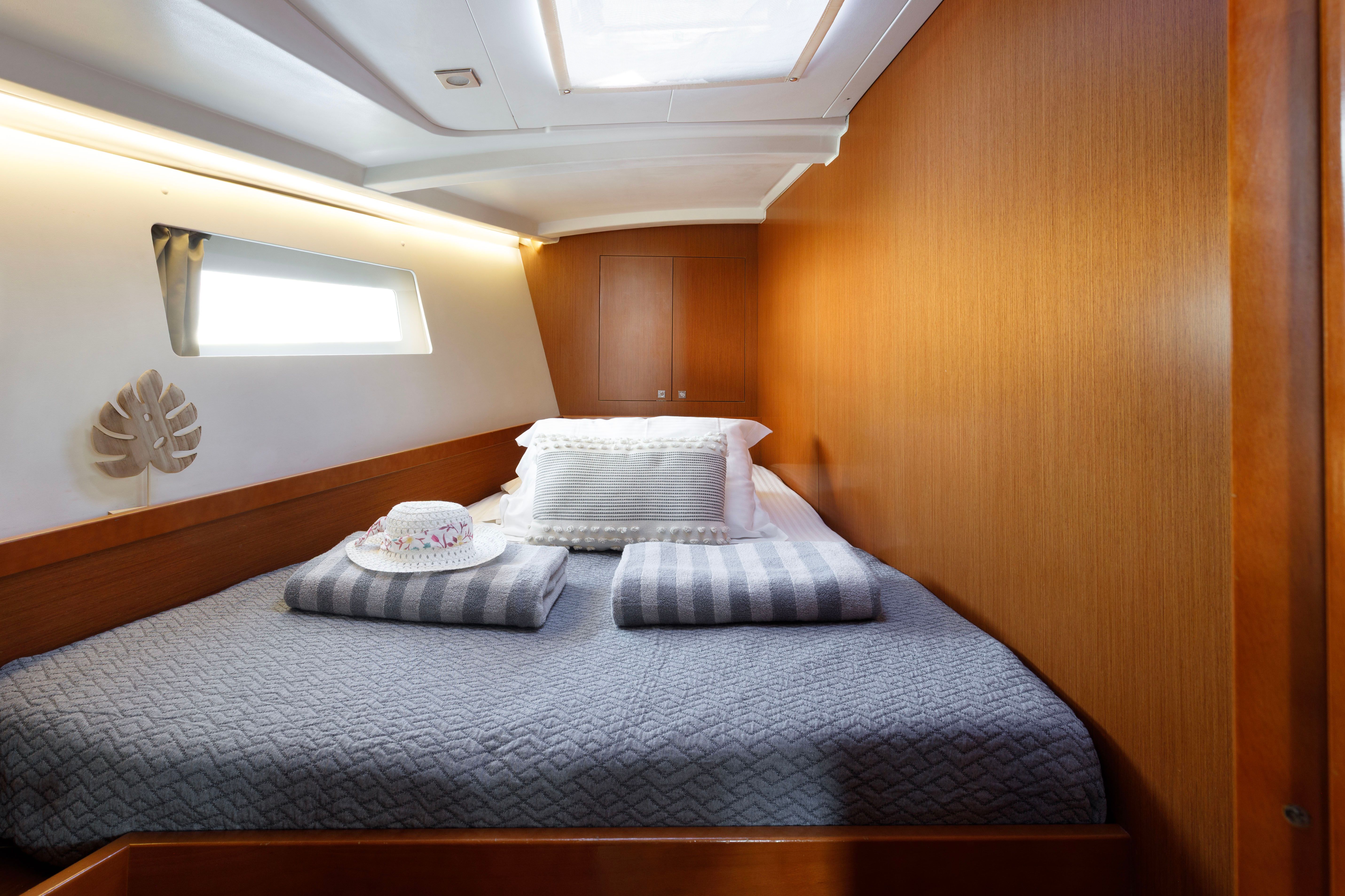 Beneteau Oceanis 45 | Stella