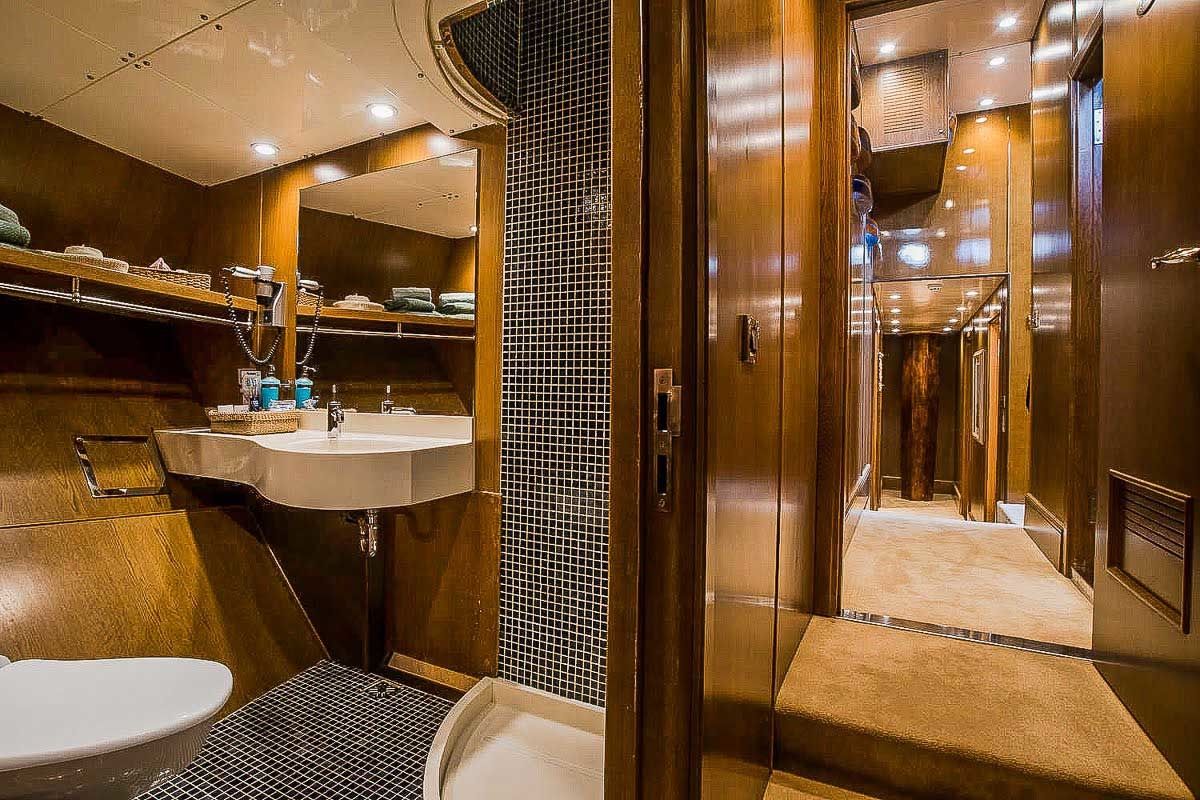 Basimakopoulos Shipyard 34 | Arktos
