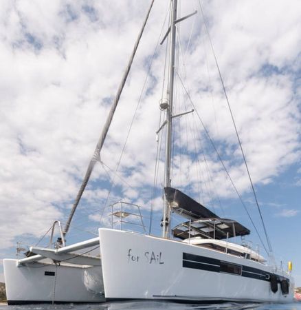 Lagoon 560 S2 | For Sail