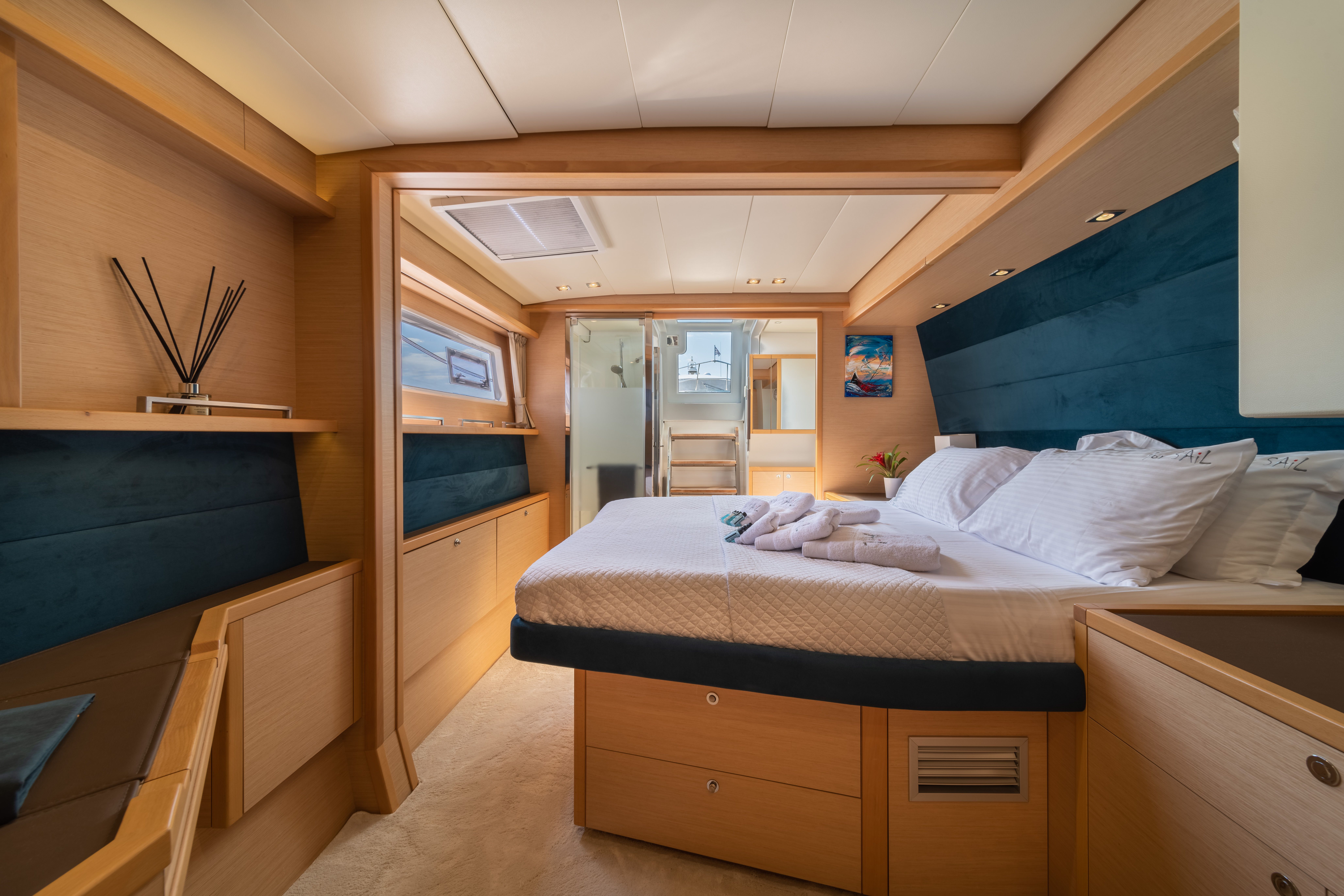 Lagoon 560 S2 | For Sail