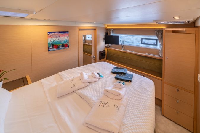 Lagoon 560 S2 | For Sail