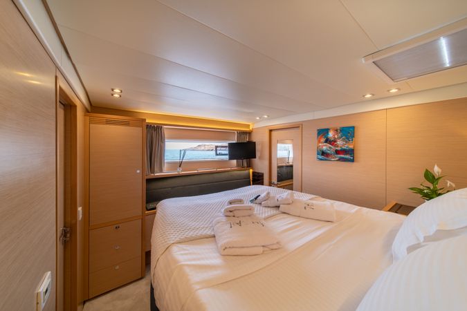 Lagoon 560 S2 | For Sail