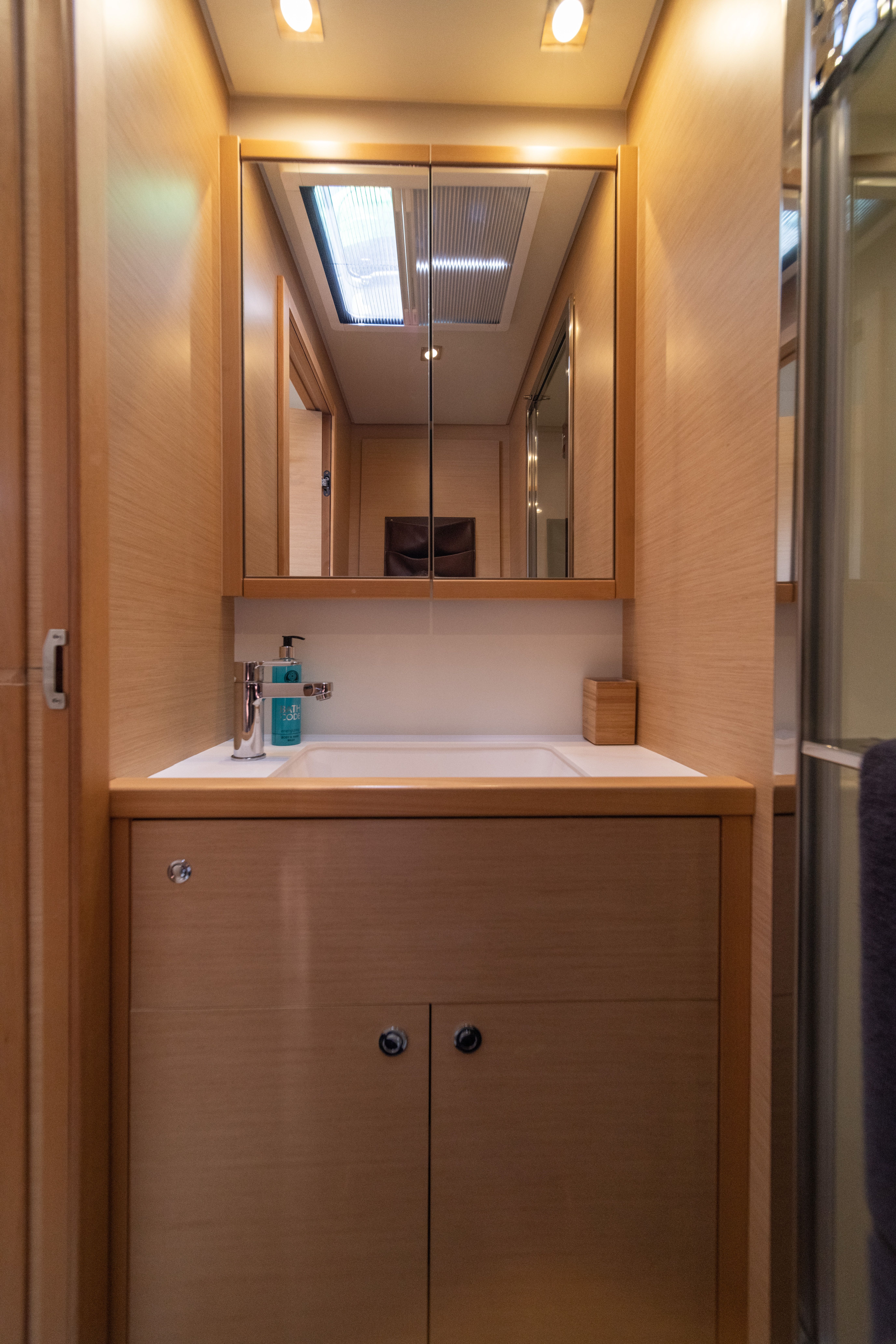 Lagoon 560 S2 | For Sail