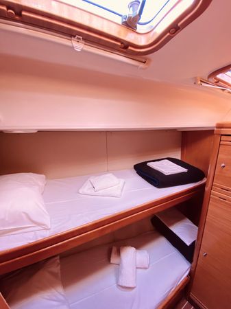 Bavaria Cruiser 46 | Enalia