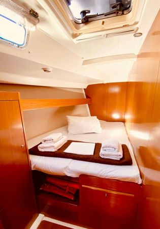 Beneteau Cyclades 50 | Christina