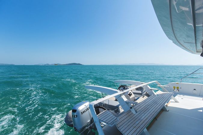 Lagoon 52 F | Blue Moon