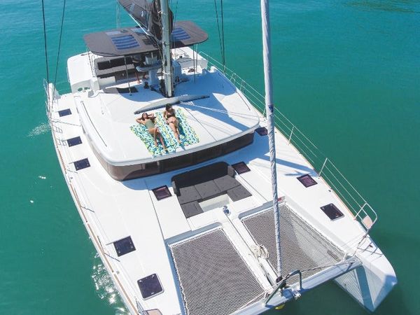 Lagoon 52 F | Blue Moon