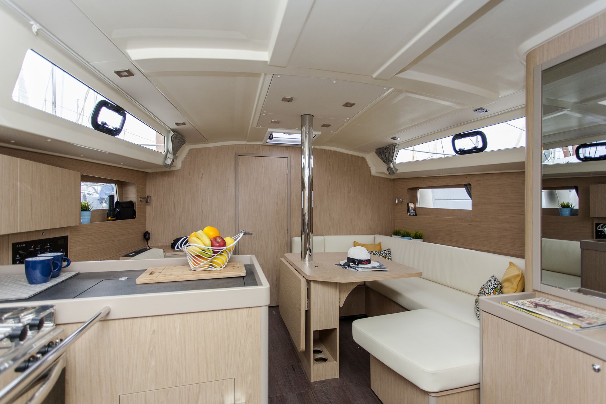 Beneteau Oceanis 41.1 | Foreigner