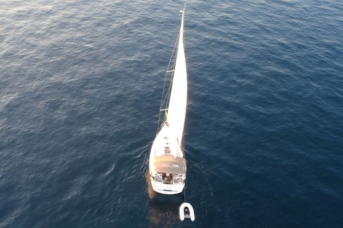 Jeanneau Sun Odyssey 389 | Tina
