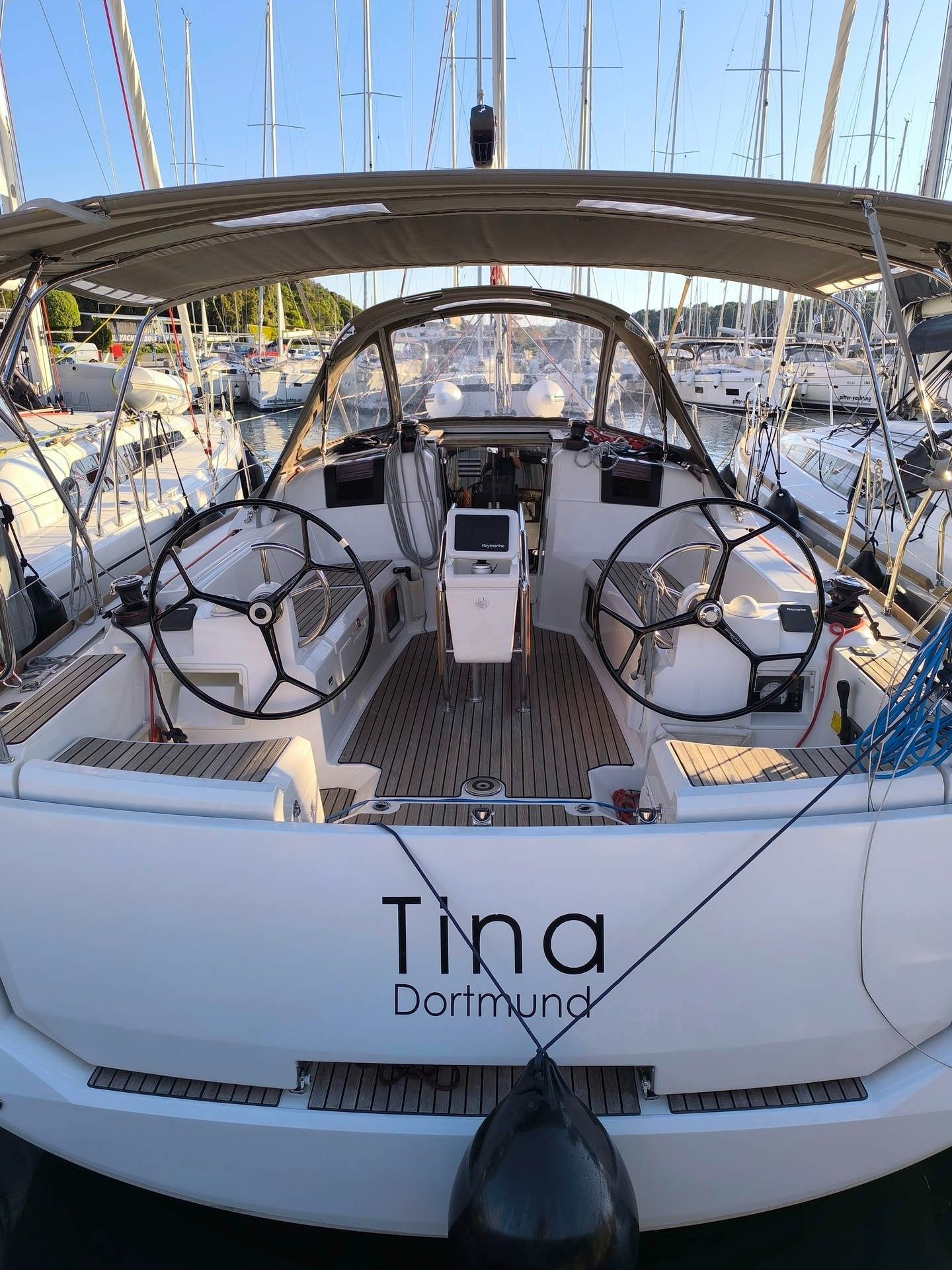 Jeanneau Sun Odyssey 389 | Tina