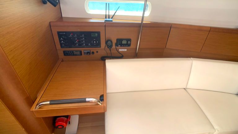 Jeanneau Sun Odyssey 389 | Amadeus