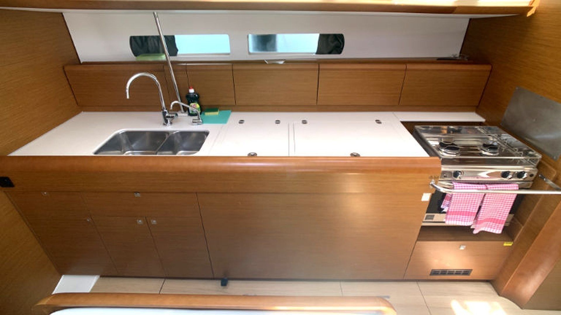 Jeanneau Sun Odyssey 479 | Anna