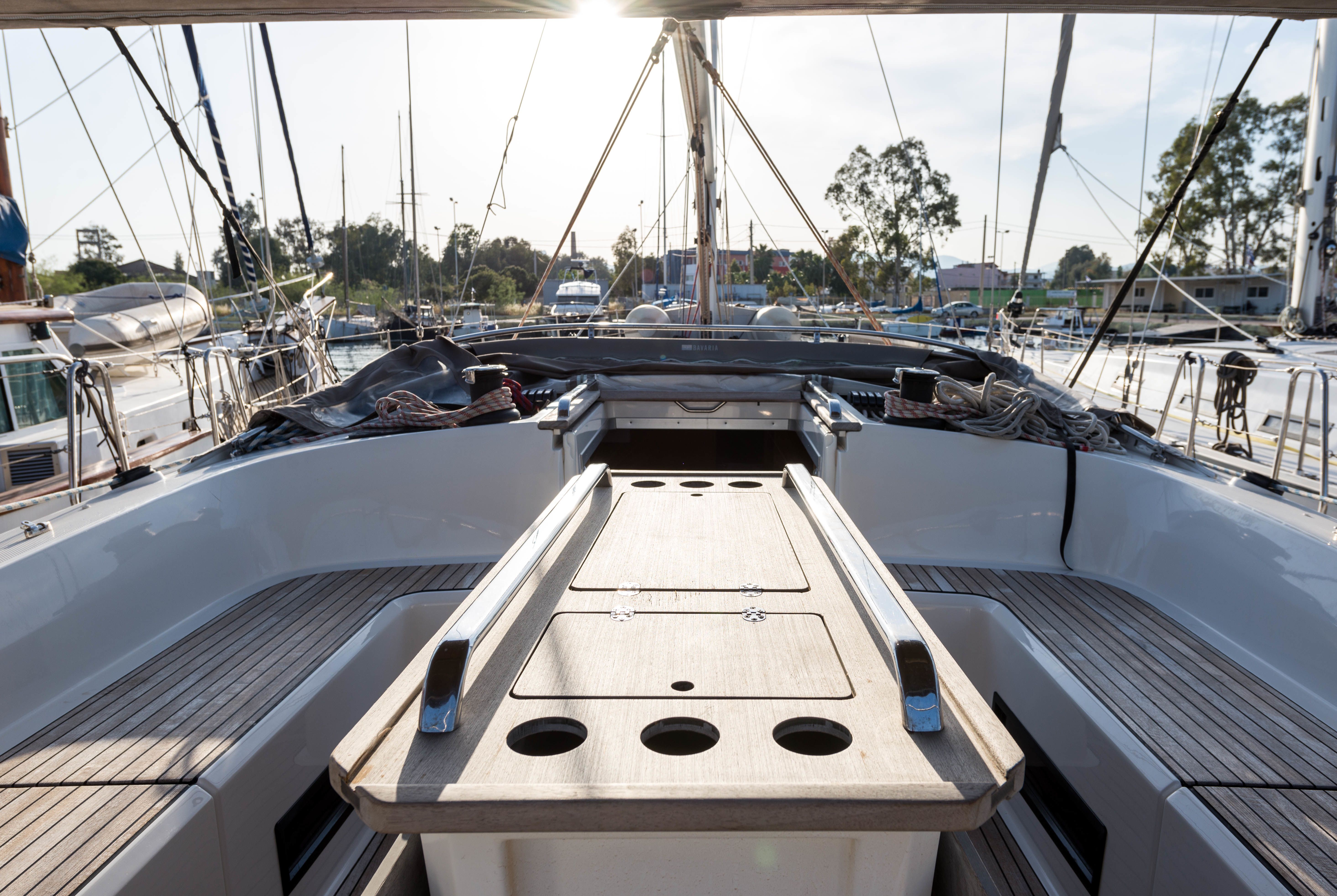 Bavaria Cruiser 56 | Breathless12