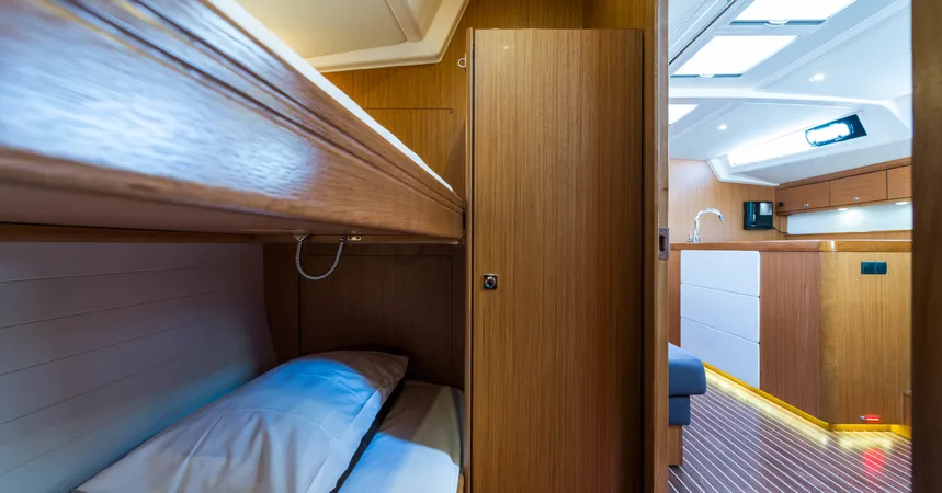 Bavaria Cruiser 56 | Breathless57