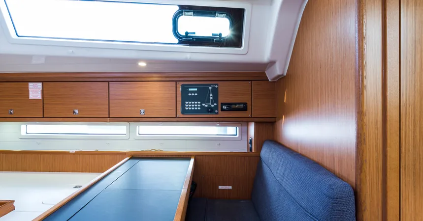 Bavaria Cruiser 56 | Breathless42