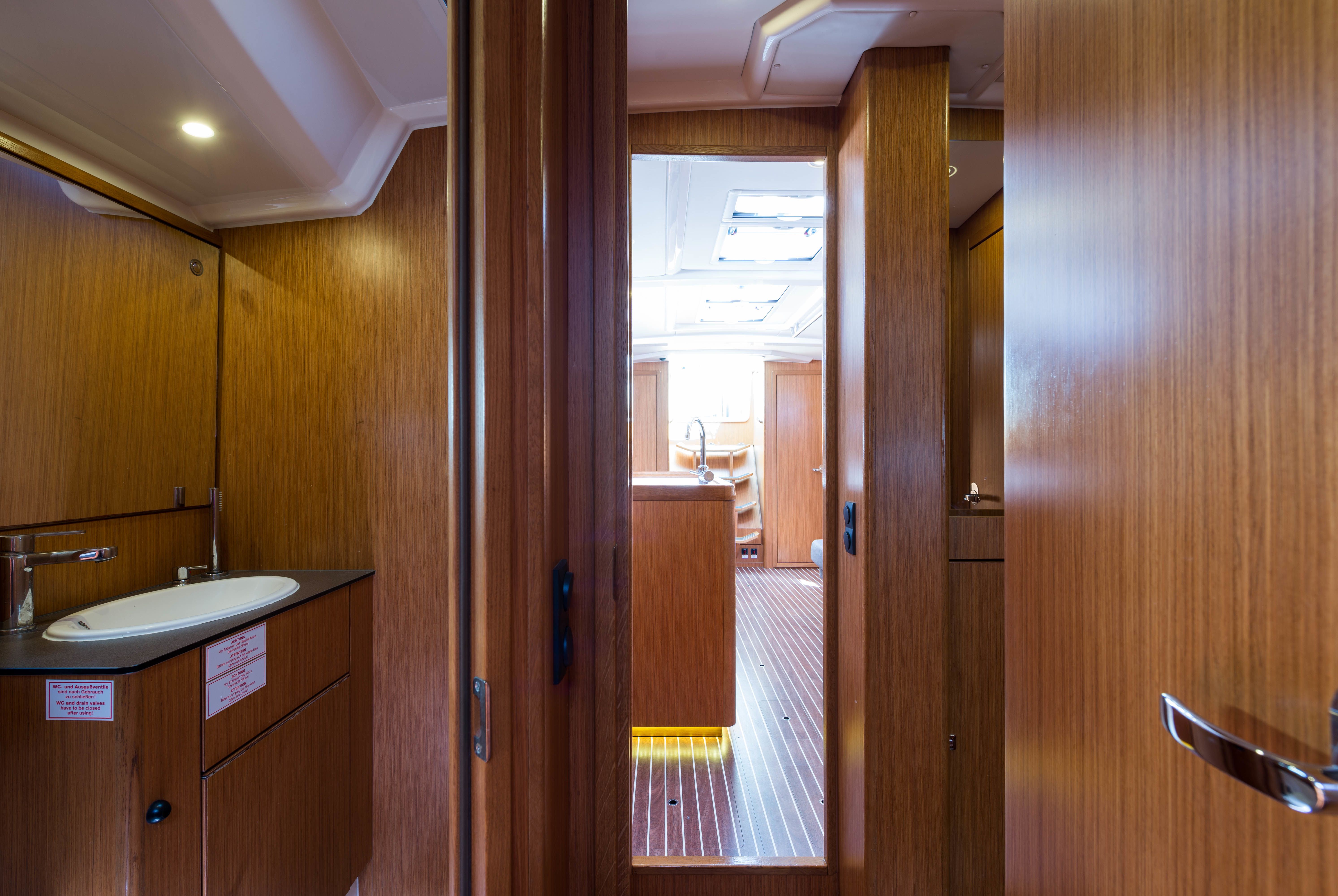 Bavaria Cruiser 56 | Breathless64