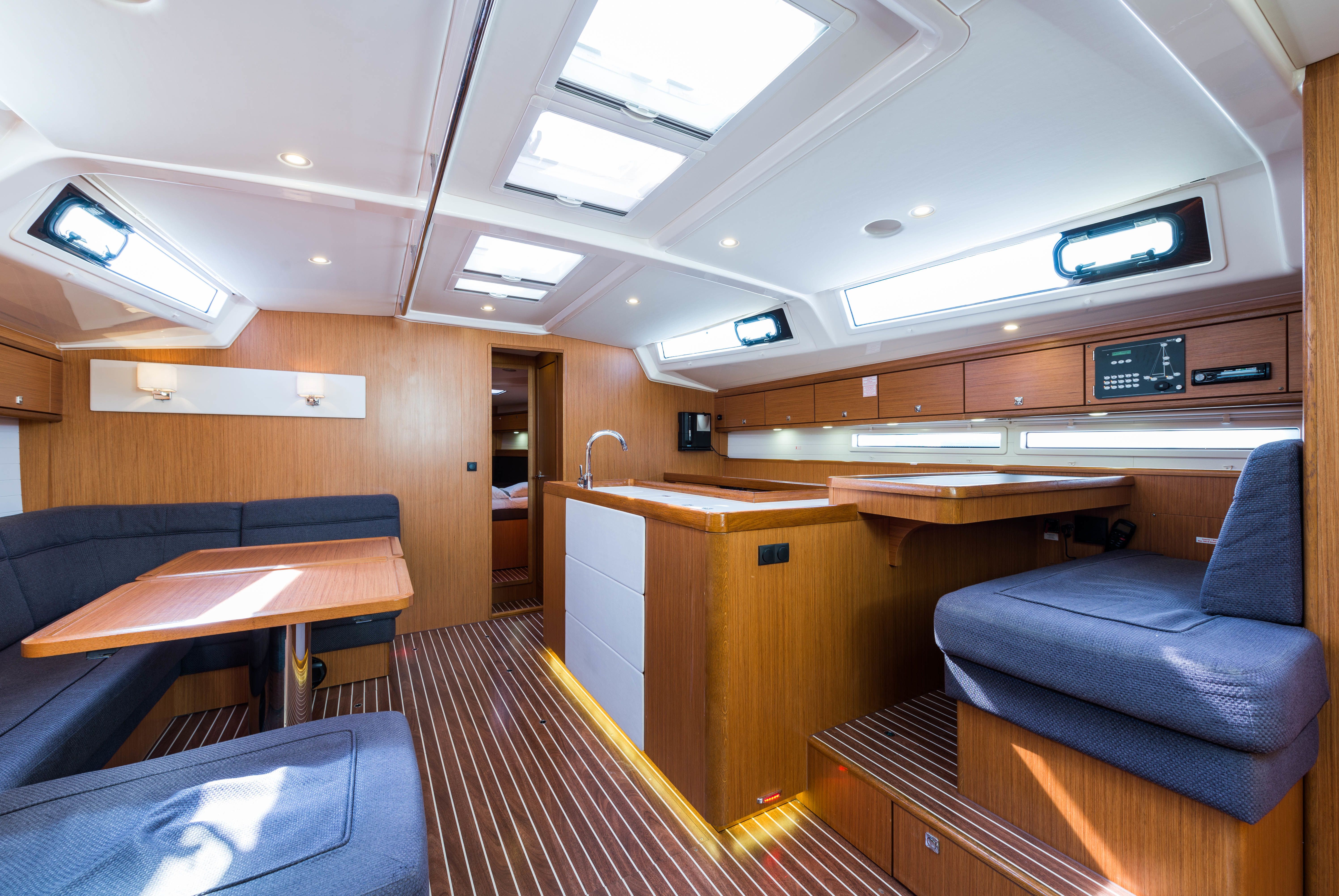 Bavaria Cruiser 56 | Breathless33