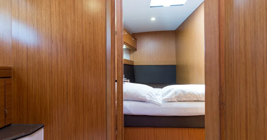 Bavaria Cruiser 56 | Breathless62