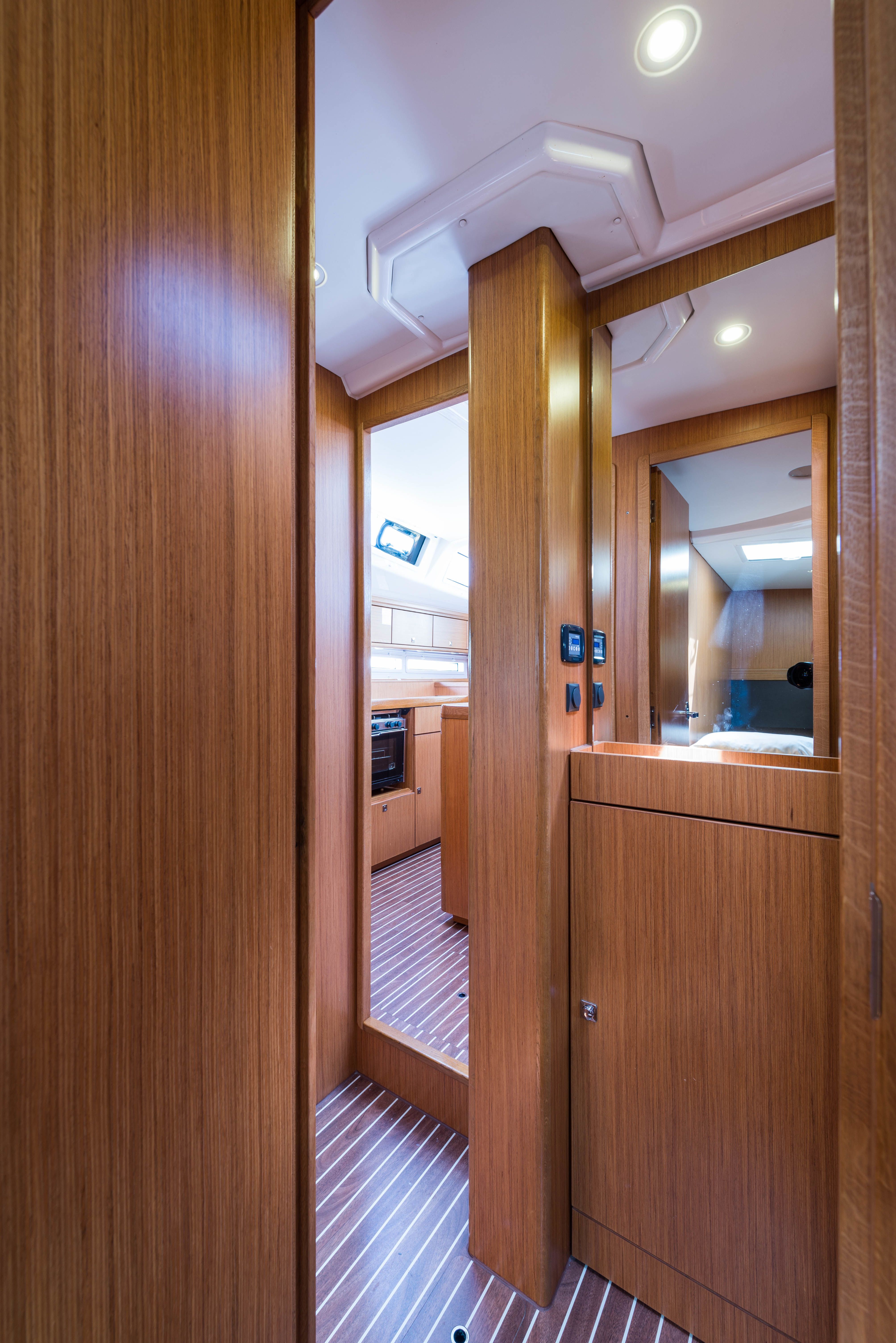 Bavaria Cruiser 56 | Breathless66