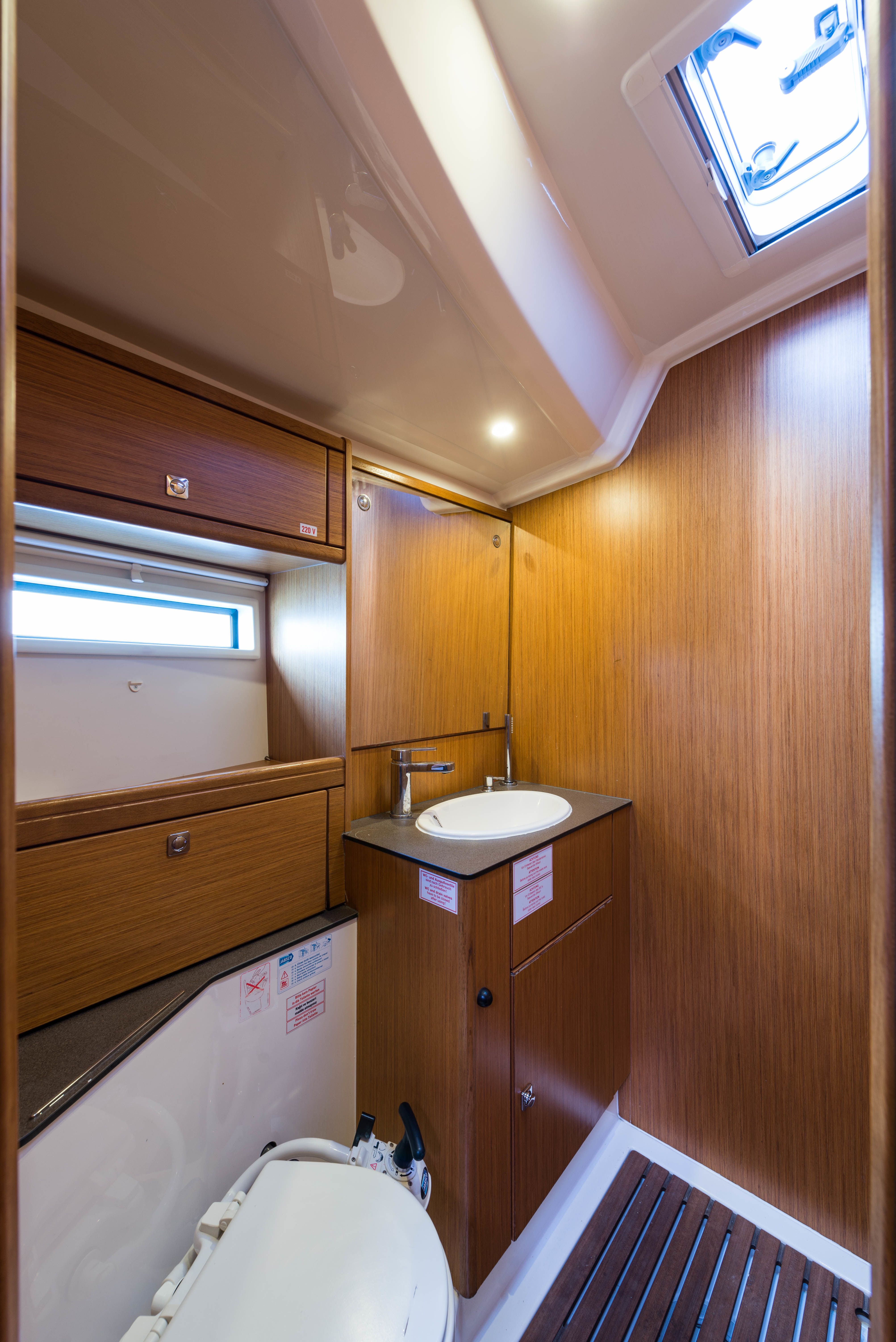 Bavaria Cruiser 56 | Breathless72