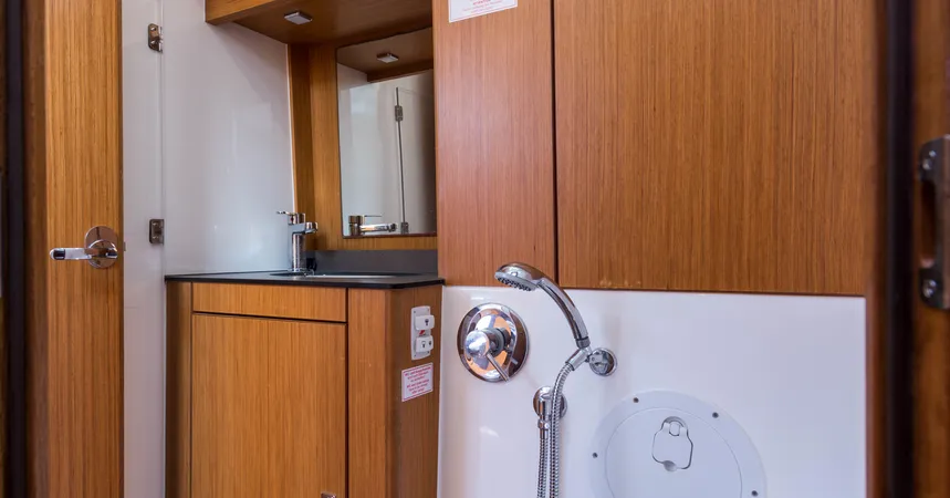 Bavaria Cruiser 56 | Breathless77