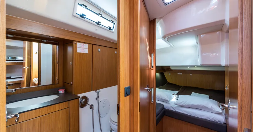 Bavaria Cruiser 56 | Breathless68