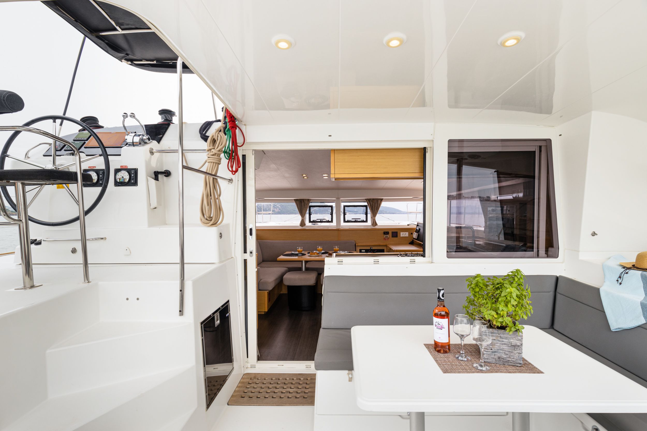 Lagoon 400 S2 | Seaker