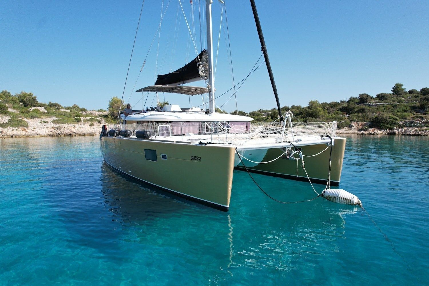 Lagoon 450 F | Black Duck
