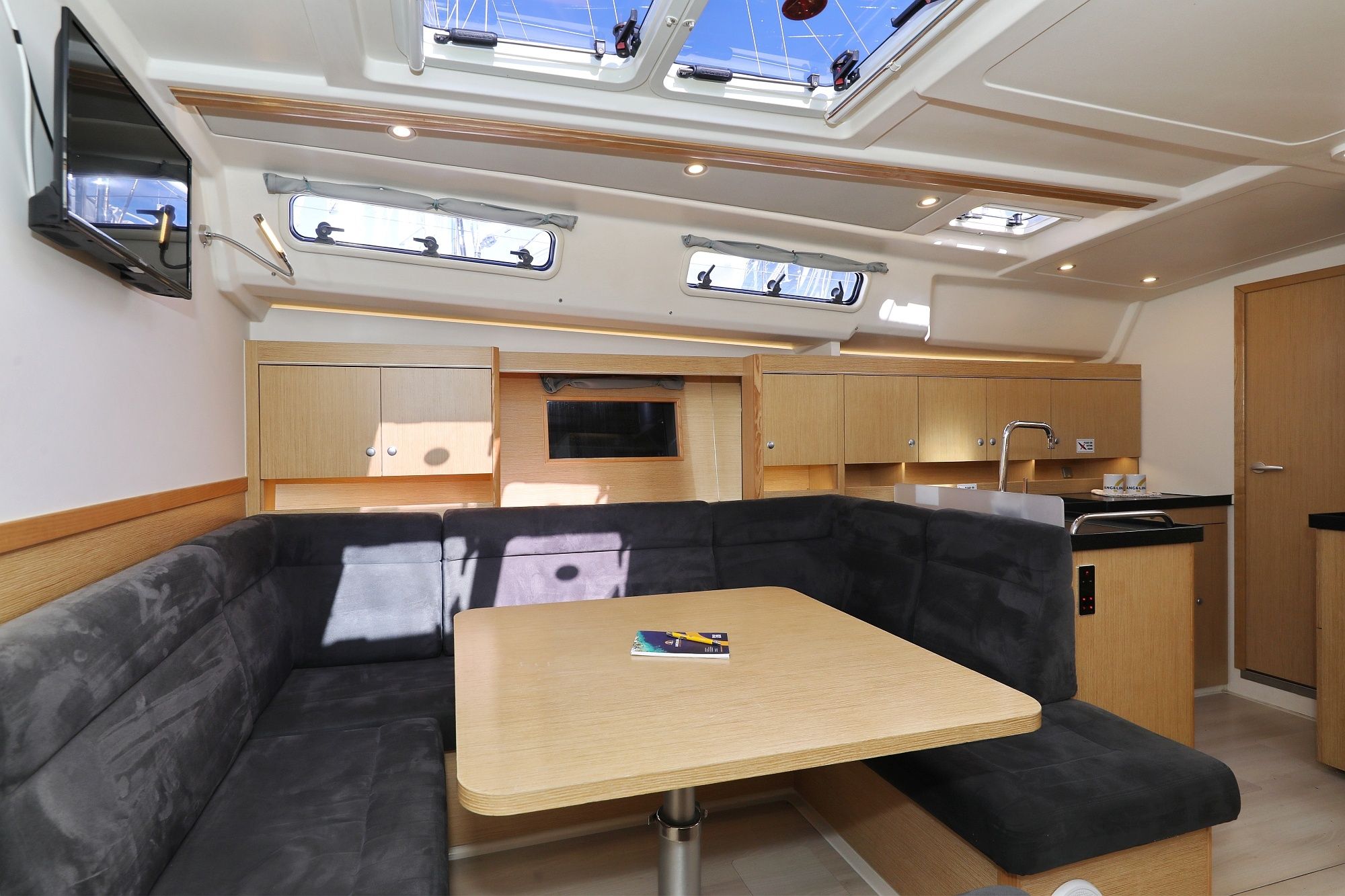 Hanse 455 | Tine