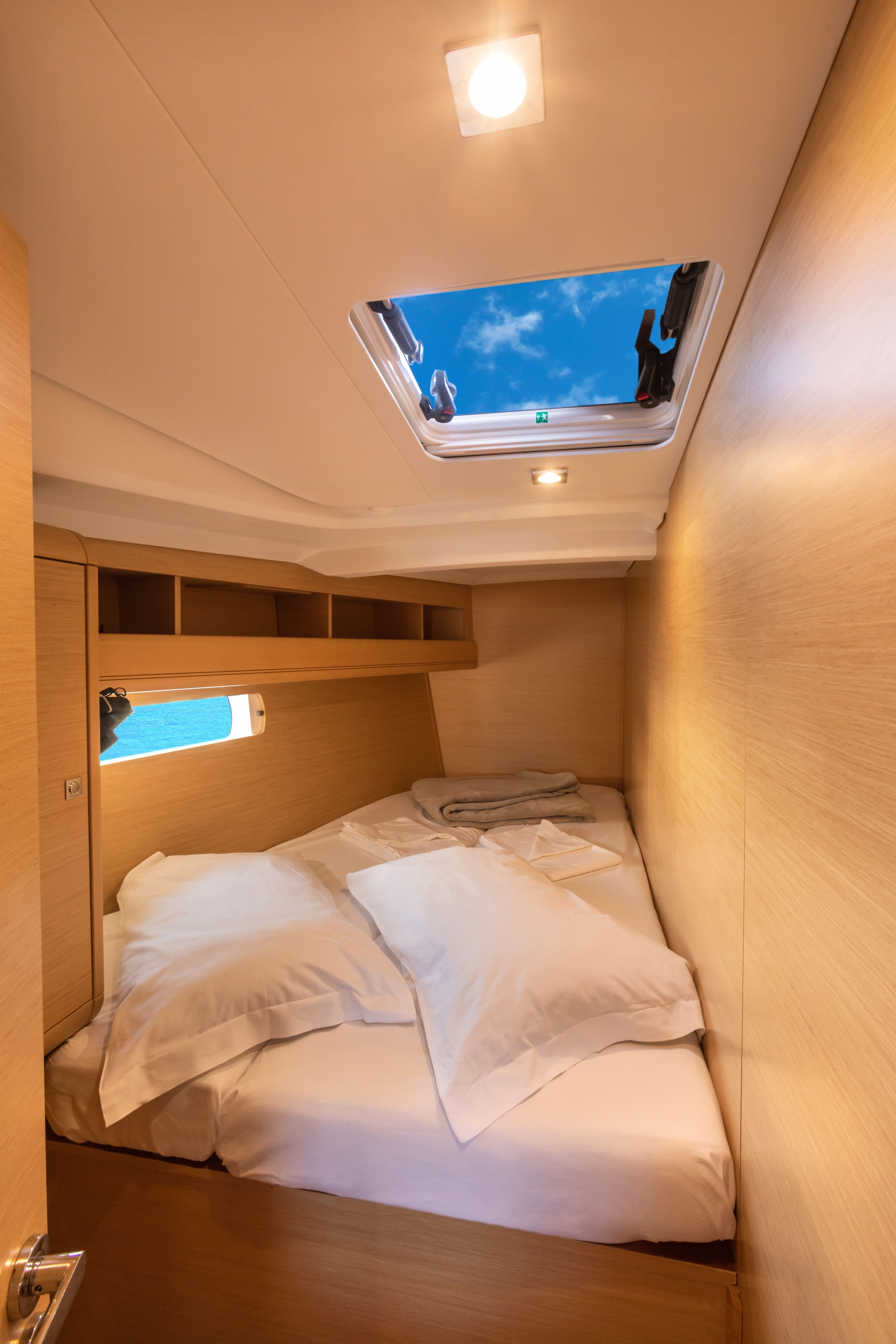 Jeanneau Sun Odyssey 479 | Chandra