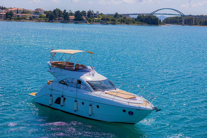 Beneteau Monte Carlo 47 Fly | Lamona