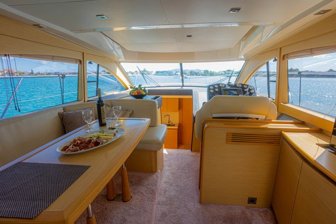 Beneteau Monte Carlo 47 Fly | Lamona