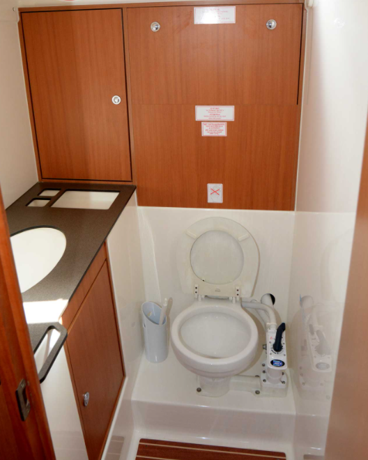 Bavaria Cruiser 45 | Tiresia