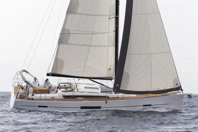 Dufour 520 GL | Notus