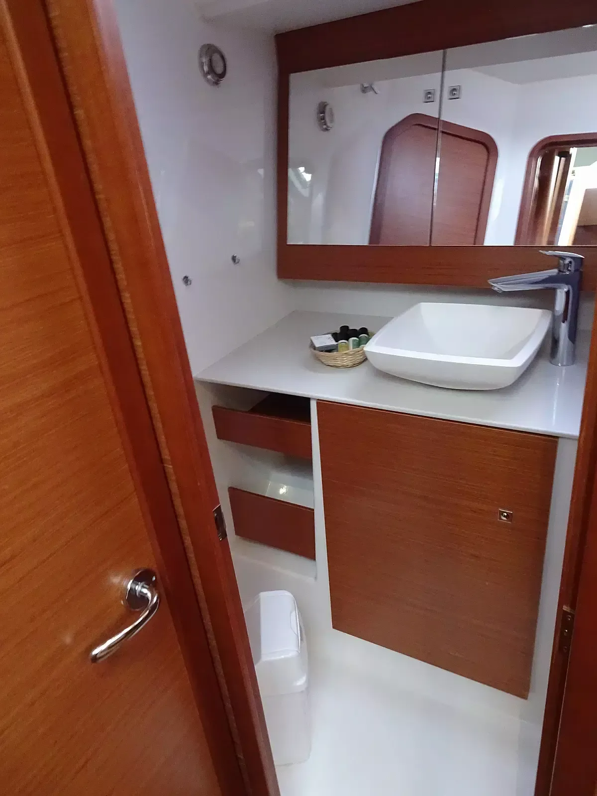 Dufour 520 GL | Eurus