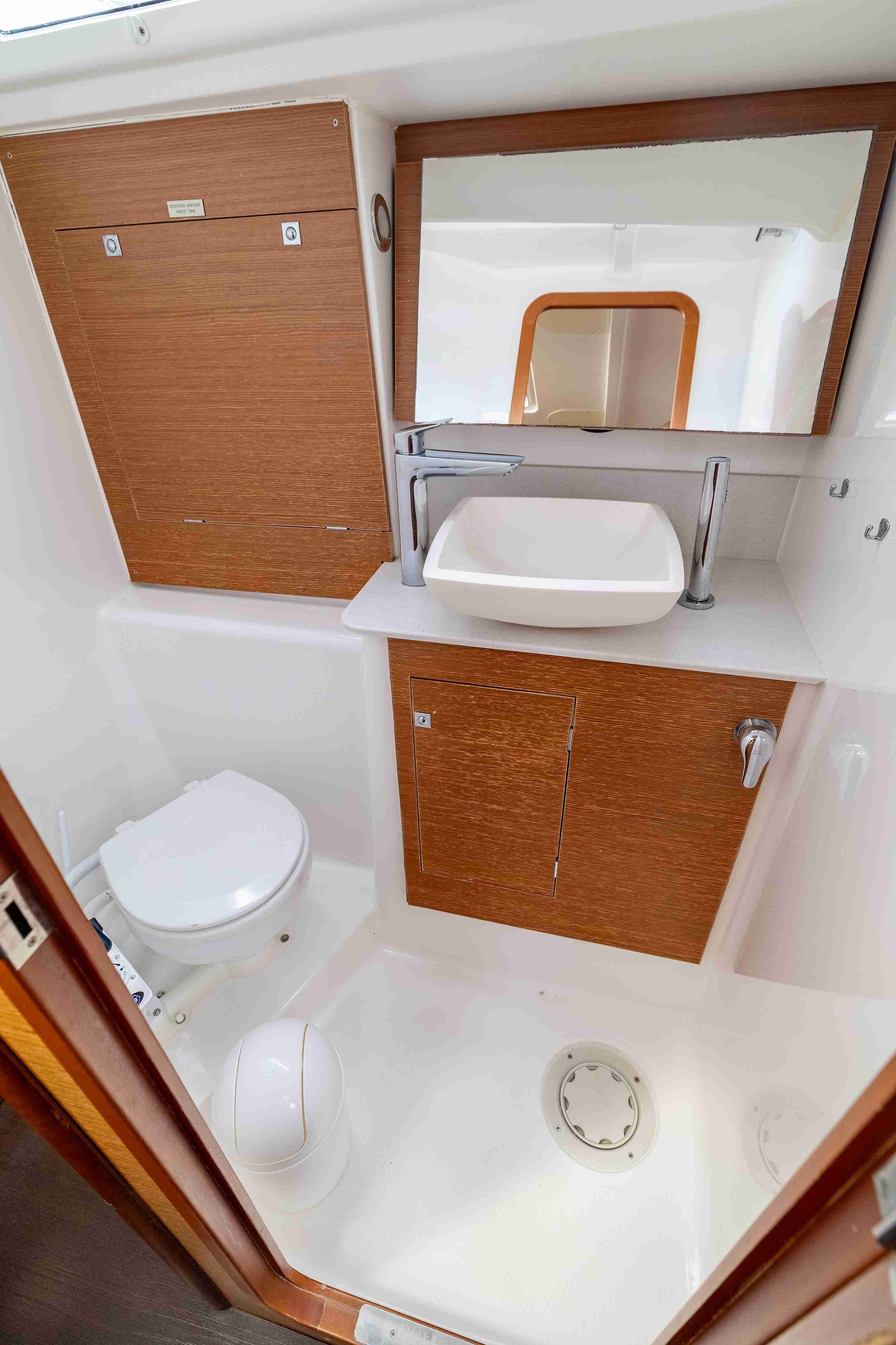 Dufour 382 | Petar Pan