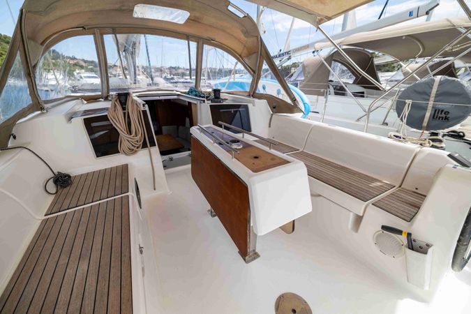 Dufour 382 | Petar Pan