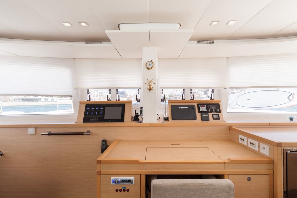 Lagoon 560 | Daddy's Hobby