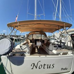 Dufour 382 | Notus