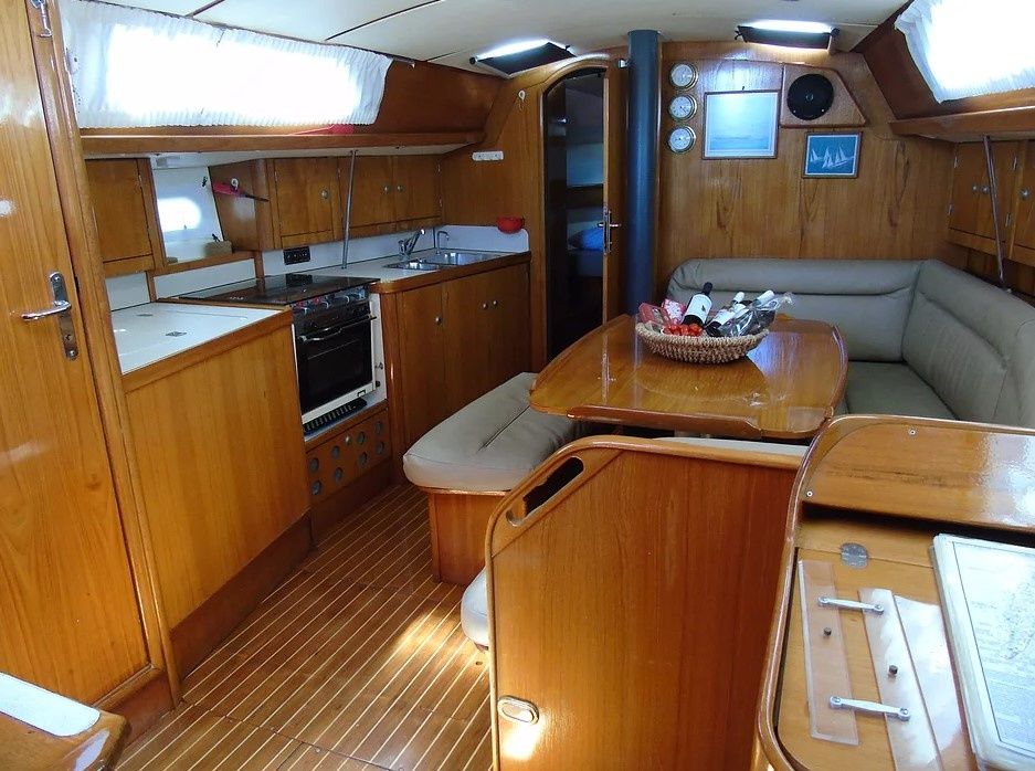 Jeanneau Sun Odyssey 37 | Calma