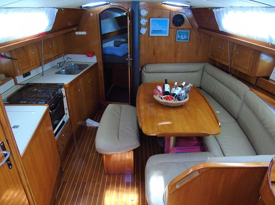 Jeanneau Sun Odyssey 37 | Calma
